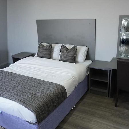 Roshni Hotel Southall Exterior foto